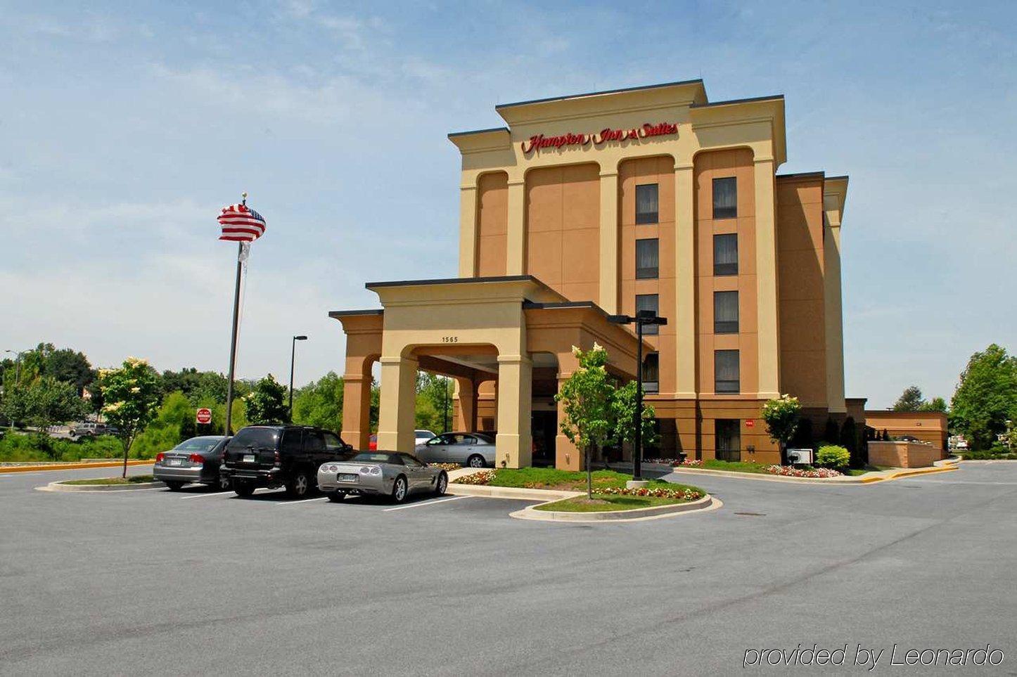 Hampton Inn & Suites Frederick/Fort Detrick Exterior photo